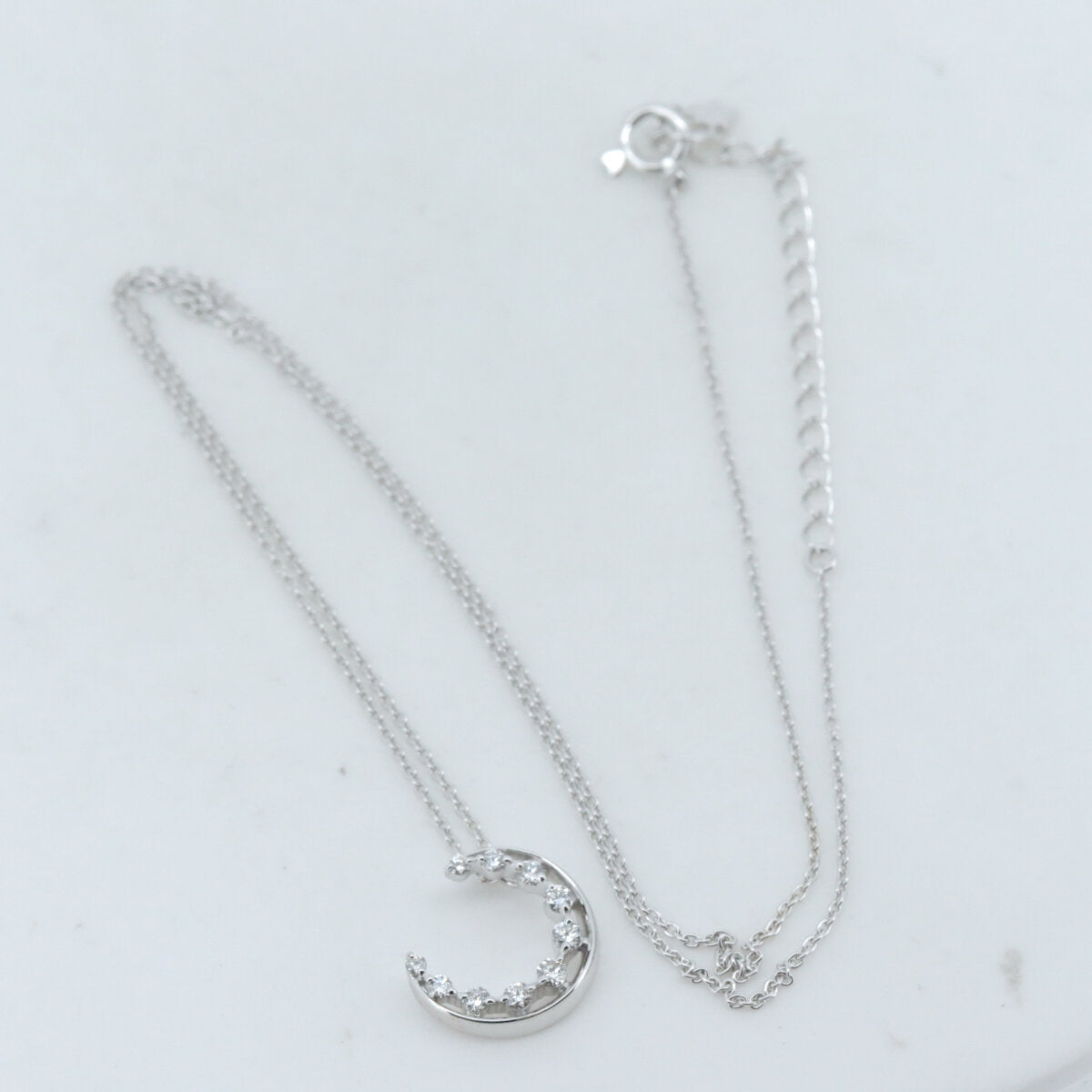 スタージュエリー ムーンモチーフ K18WG ダイヤモンド ネックレス