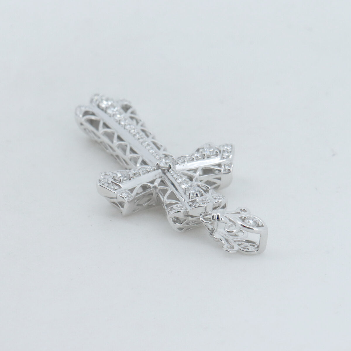 ゆきざき YOBIKO クロスダイヤモンド K18WG ペンダント