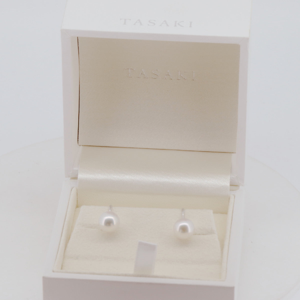 タサキ パール Au750ホワイトゴールドイヤリング