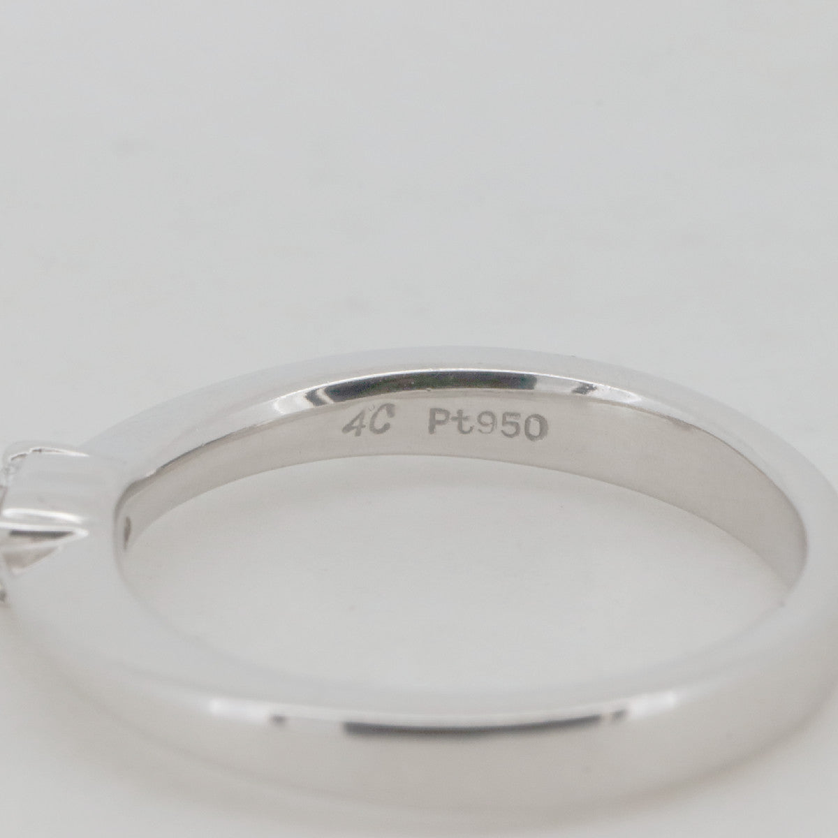ヨンドシー Pt950 ダイヤモンドハートリング