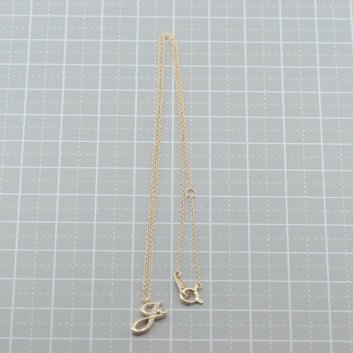 ヴァンドーム青山 Au750 ダイヤモンドイニシャルJネックレス