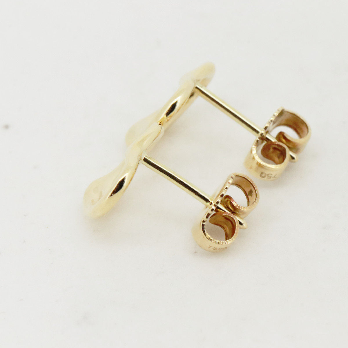 ティファニー オープンハート Au750 ピアス