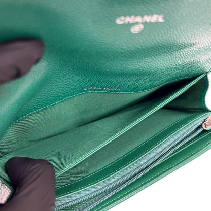 シャネル マトラッセ キャビア レザー ウォレット