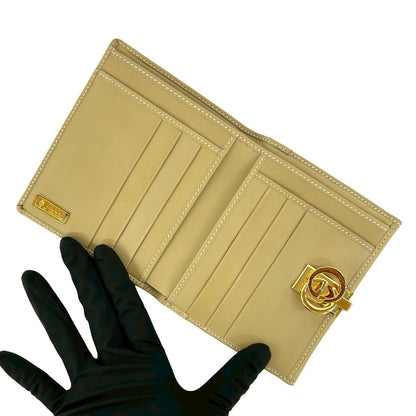 グッチ レザー二つ折り財布