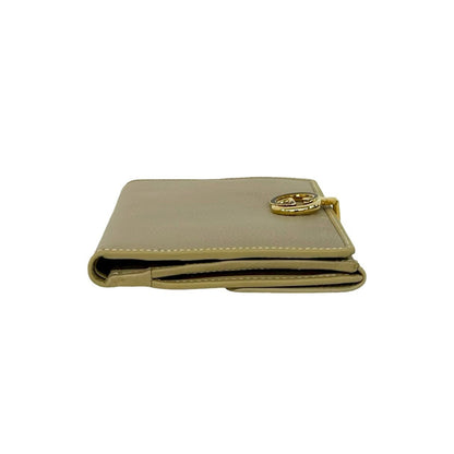 グッチ レザー二つ折り財布