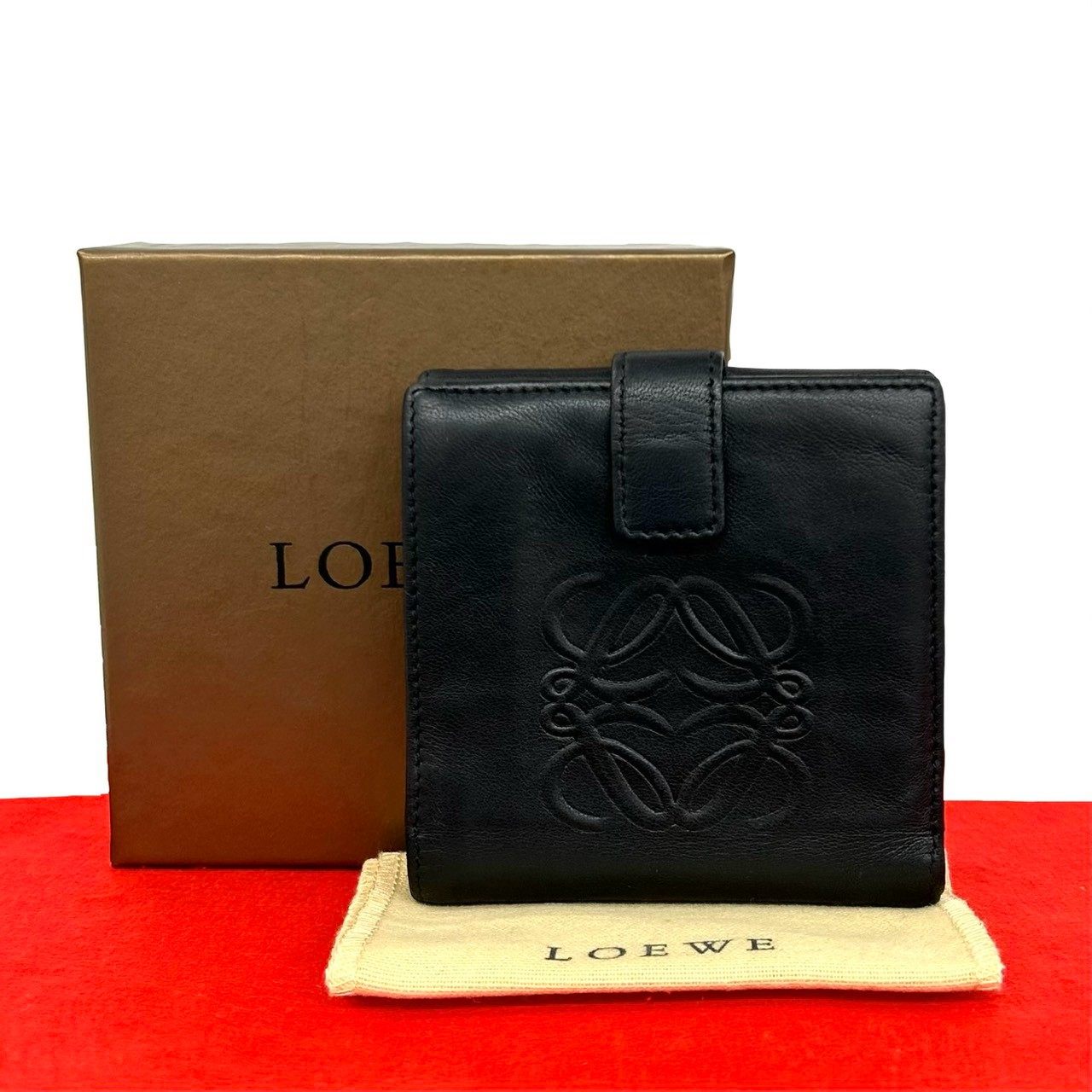 ロエベ エンボスナッパレザー 二つ折り財布