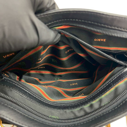 ロエベ レザーハンドバッグ