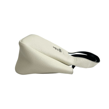 プラダ レザー ハンドバッグ