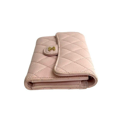 シャネル マトラッセ レザー 二つ折り財布