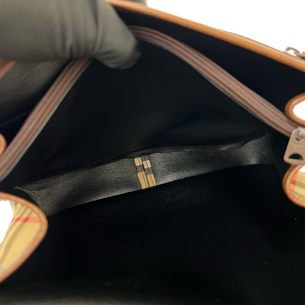 バーバリー レザーキャンバスショルダーバッグ