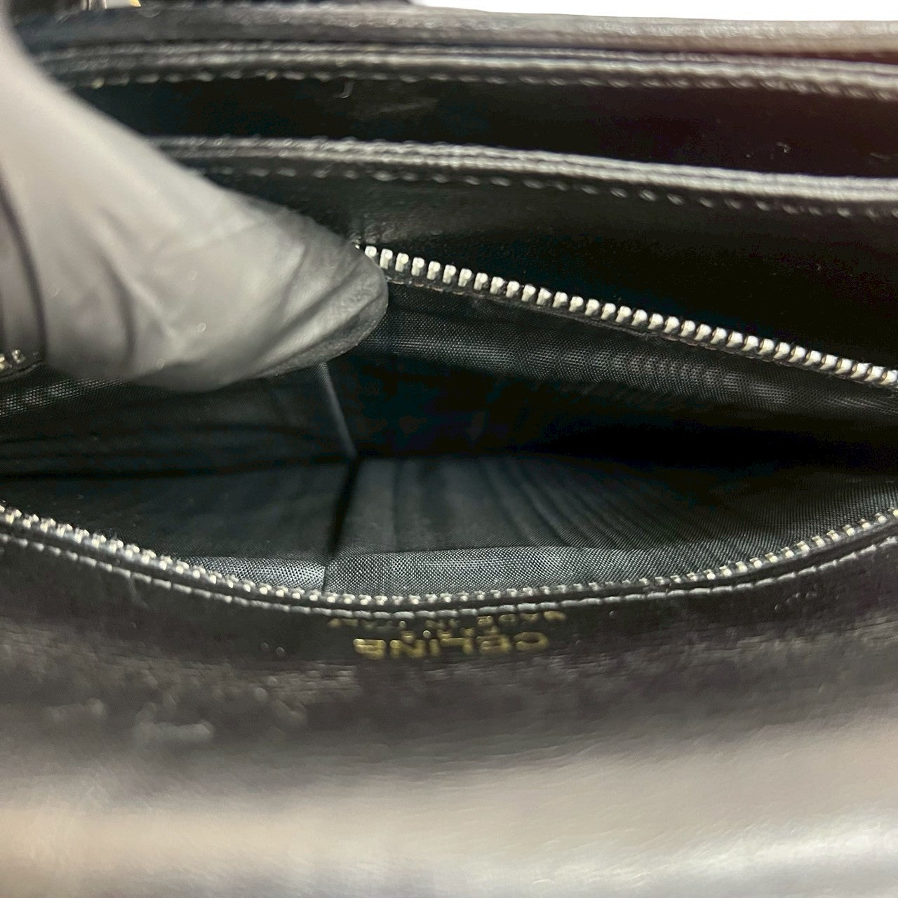 セリーヌ キャリッジ ハードウェア レザー ショルダーバッグ