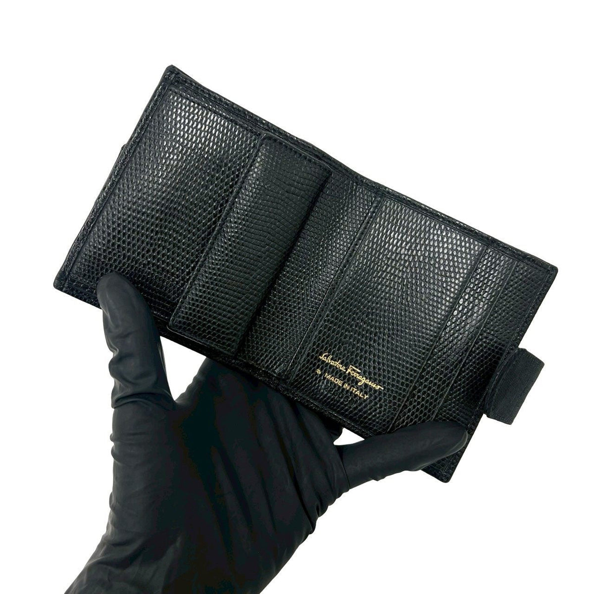 サルヴァトーレ フェラガモ レザー二つ折り財布