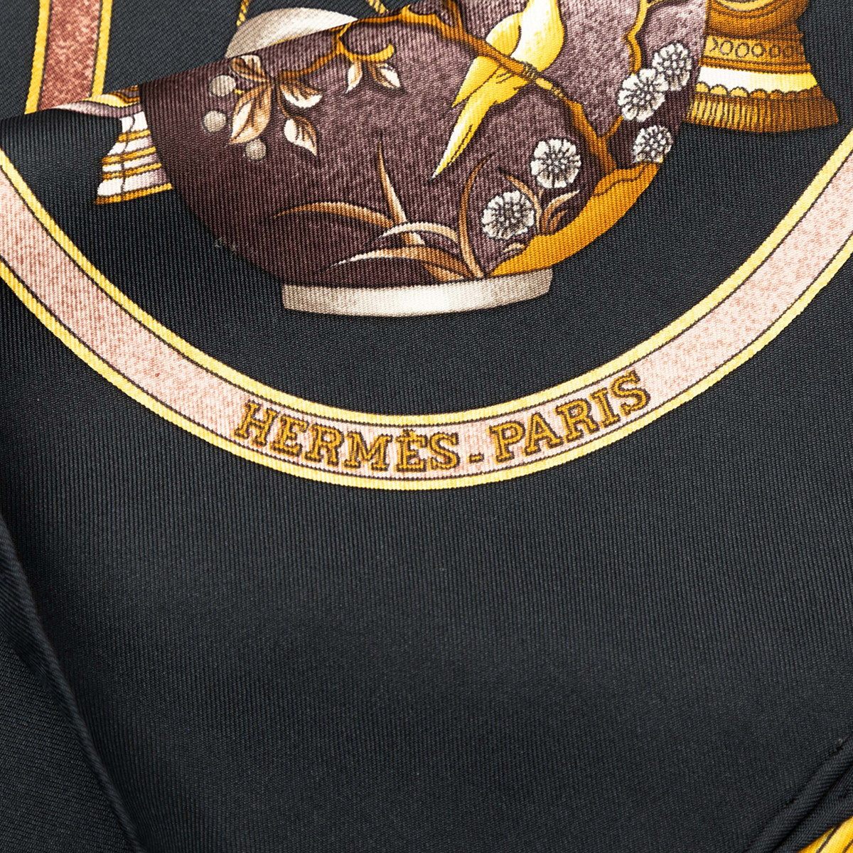エルメス Quimporte le flacon シルクカレ90