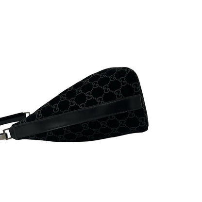 グッチ レザーショルダーバッグ