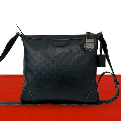 グッチ グッチシマ レザー ショルダーバッグ
