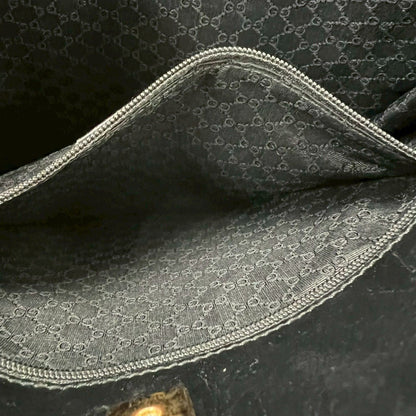 グッチ レザー ショルダーバッグ