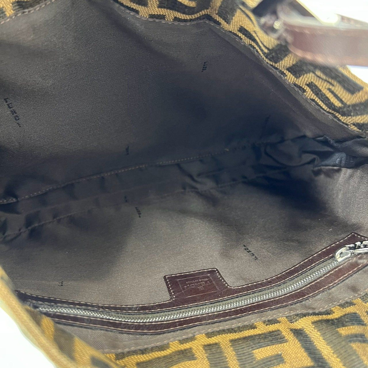 フェンディ ズッカ キャンバス レザートートバッグ