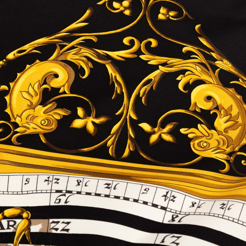 エルメス DIES ET HORE シルクスカーフ