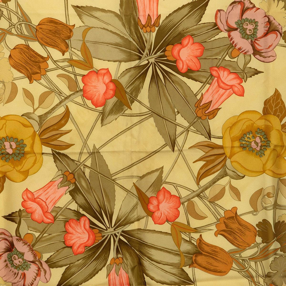 エルメス カレ90 Fleurs d'Hellade シルクスカーフ