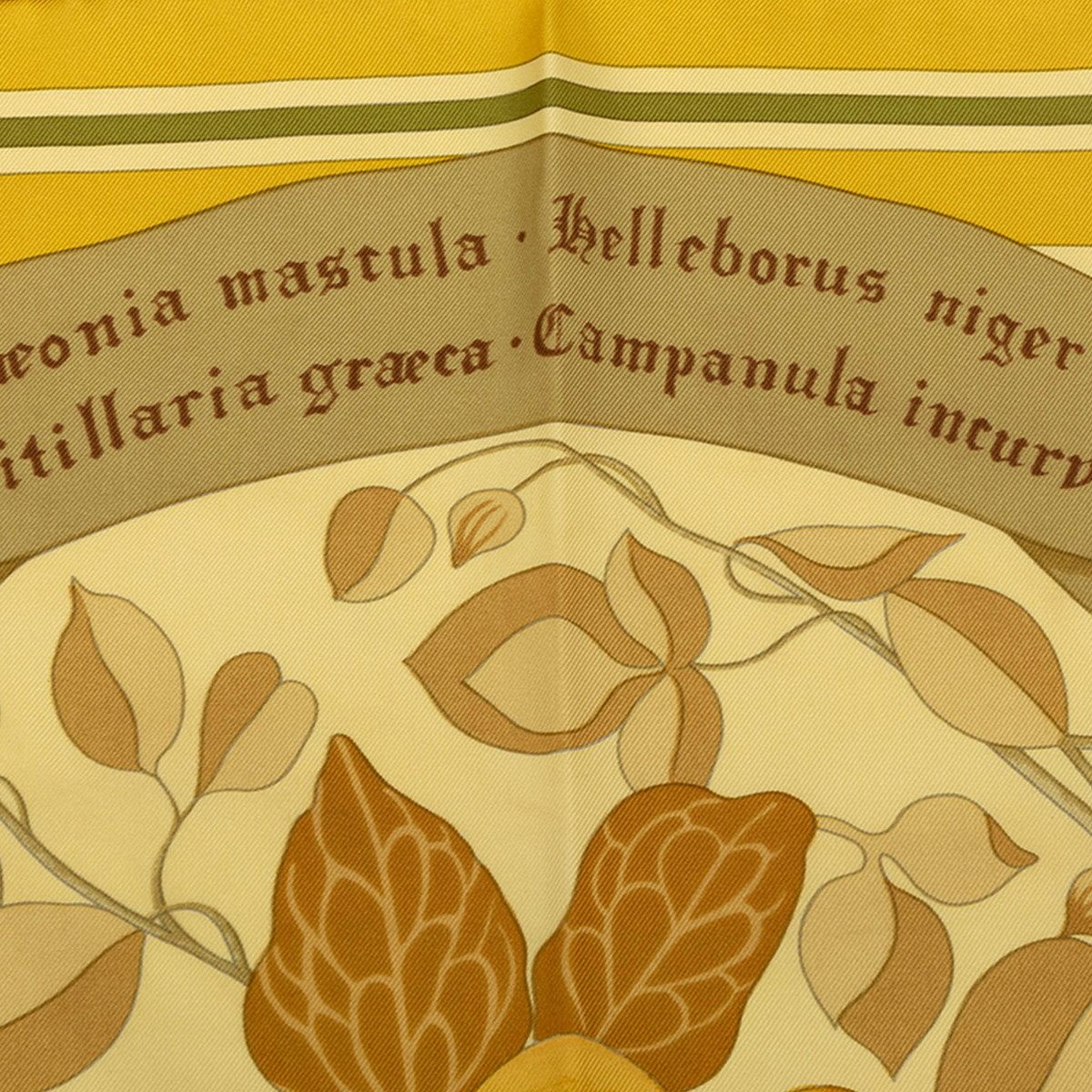エルメス カレ90 Fleurs d'Hellade シルクスカーフ