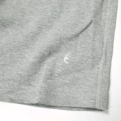koko コットンUネックTシャツ