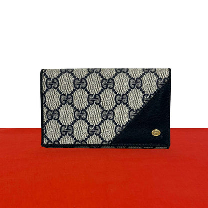 グッチ レザー二つ折り財布