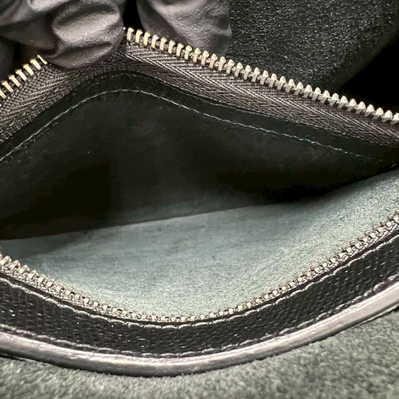 セリーヌ バーティカルカバ レザー2wayバッグ