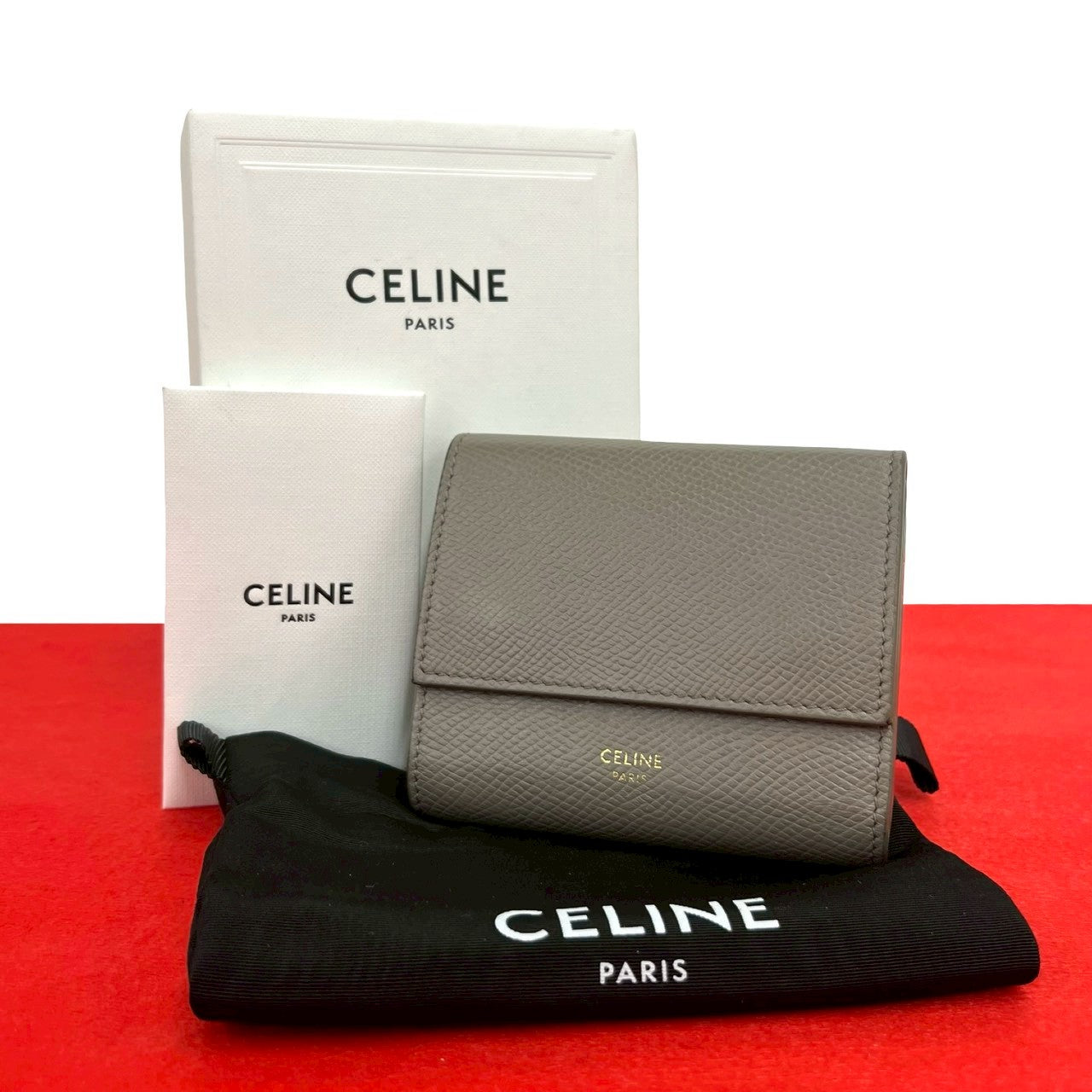 セリーヌ トリフォールド レザー三つ折り財布