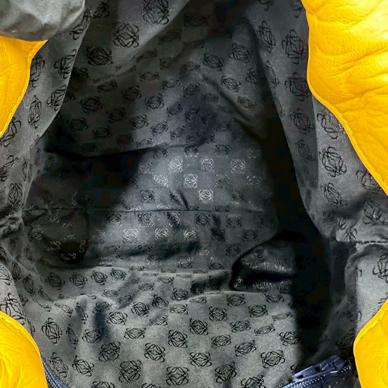 ロエベ ナッパレザー ミニショルダーバッグ