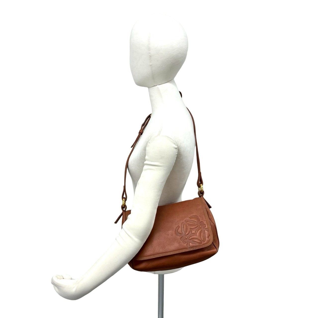 ロエベ レザーショルダーバッグ