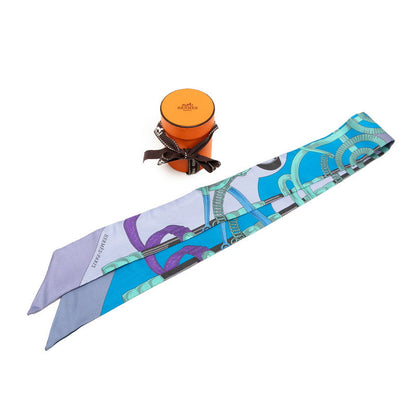 エルメス エプロン・ドール シルクスカーフ