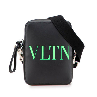 ヴァレンティノ VLTN レザーショルダーバッグ