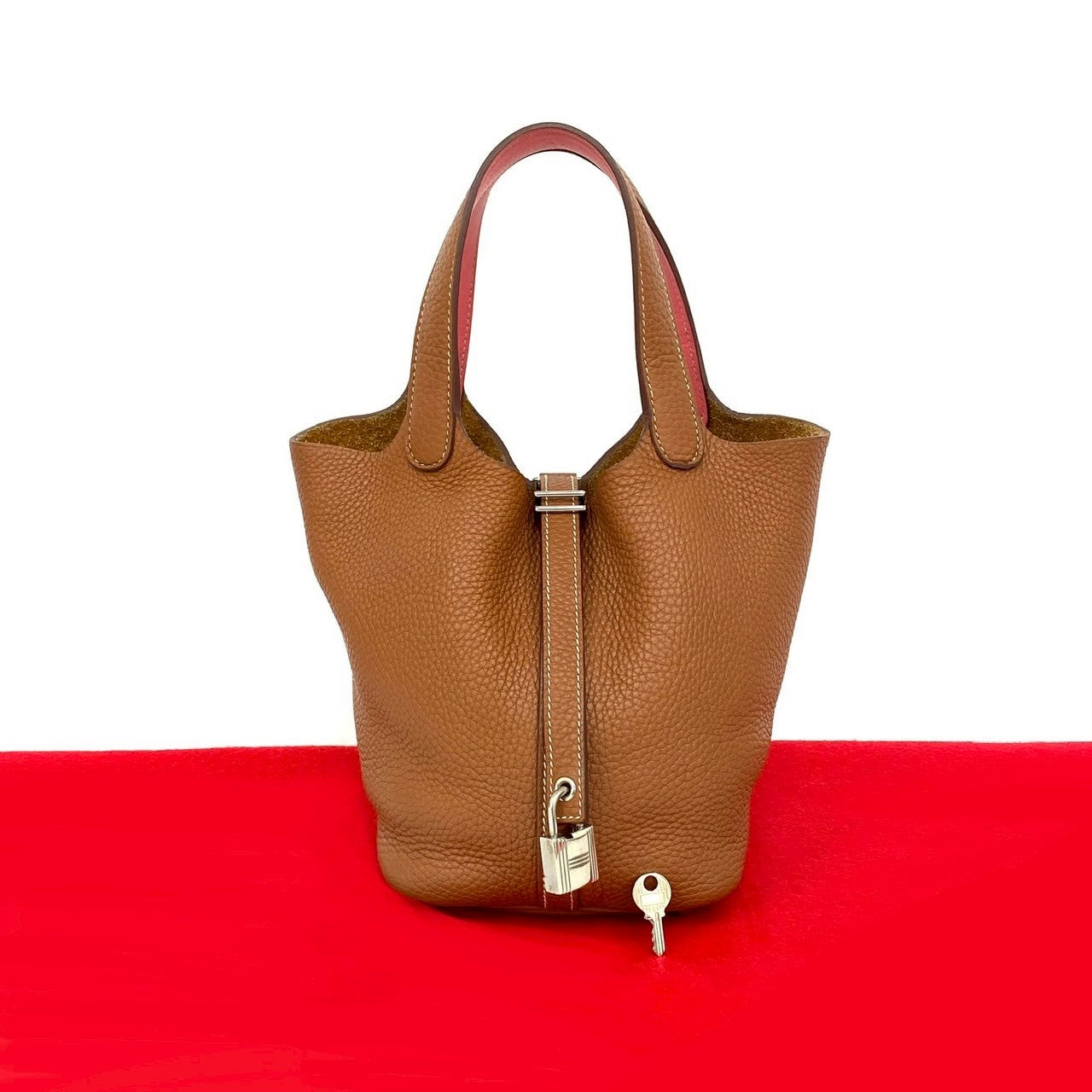 エルメス ピコタン ロック PM トリヨンクレマンス ハンドバッグ