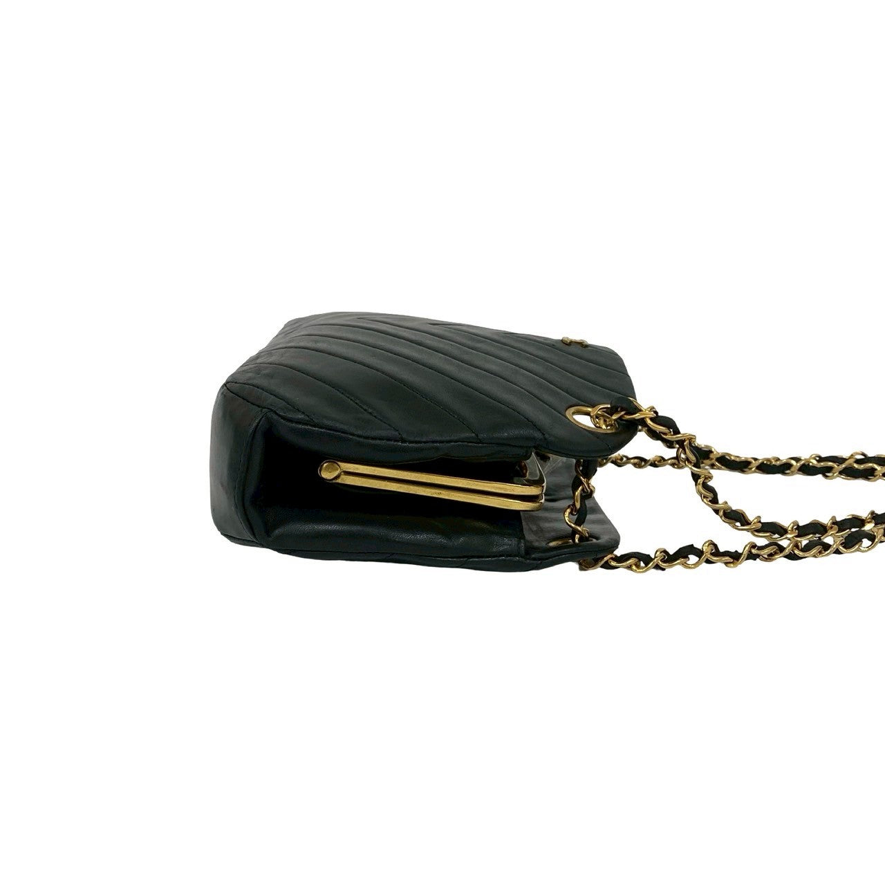 シャネル ココマーク Vステッチ ラムスキン ショルダーバッグ