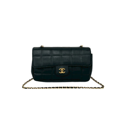 シャネル チョコバー ラムスキン ミニ ショルダー バッグ