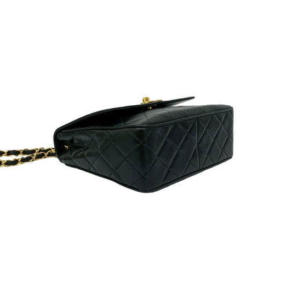 シャネル マトラッセ ラムスキン ショルダーバッグ