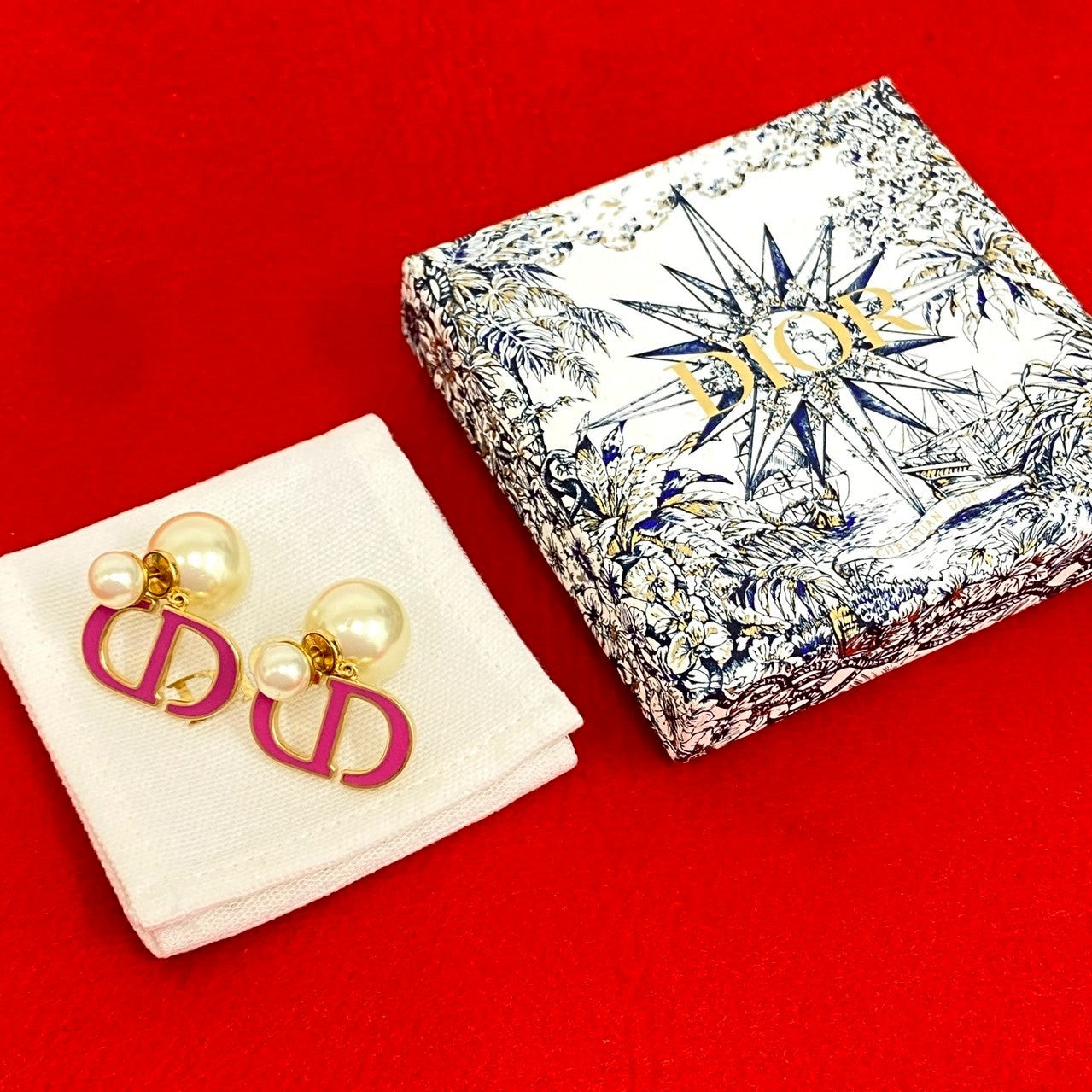 クリスチャンディオール CDロゴ パール ピアス