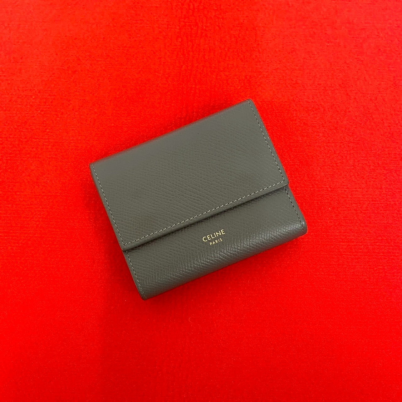 セリーヌ スモールトリフォールドウォレット レザー 財布