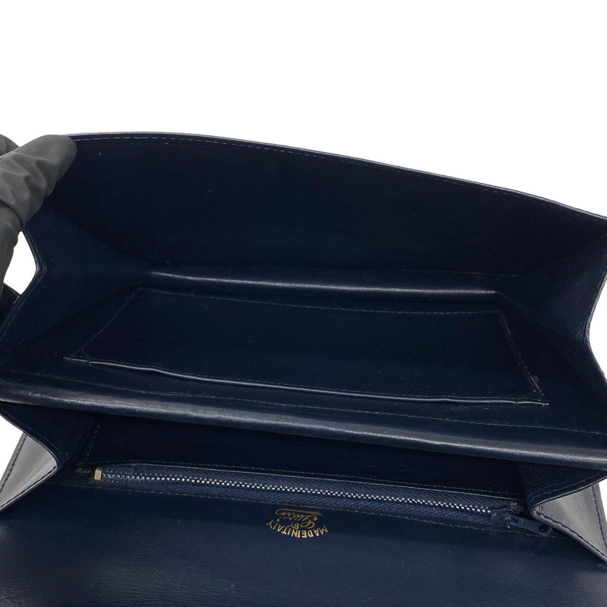 グッチ レザーショルダーバッグ