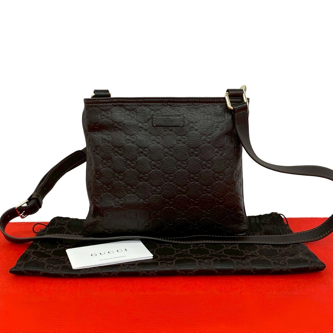 グッチ グッチシマ レザーショルダーバッグ