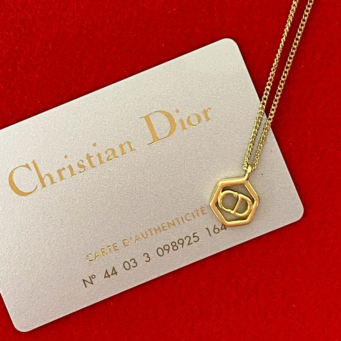 クリスチャン・ディオール CDロゴネックレス
