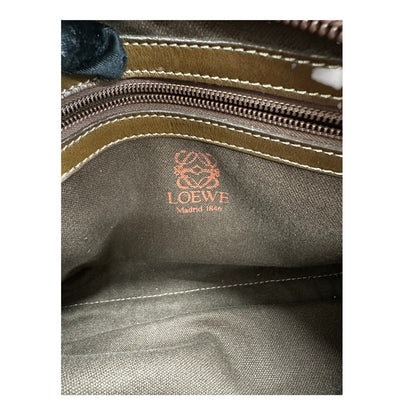 ロエベ アナグラム レザーショルダーバッグ
