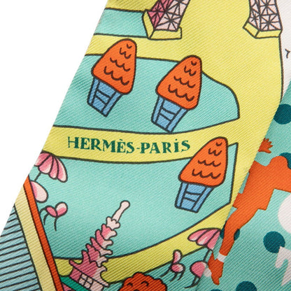 エルメス Les Nouveaux Amoureux de Paris シルクツイリースカーフ