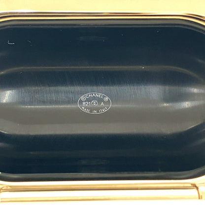 シャネル ラムスキン AirPods Proネックレスケース