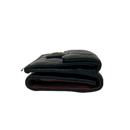 シャネル マトラッセ キャビア レザー ウォレット