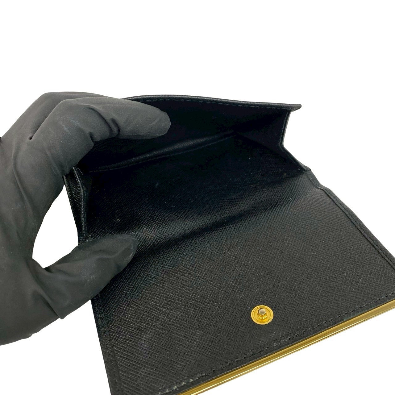 プラダ レザー二つ折り財布