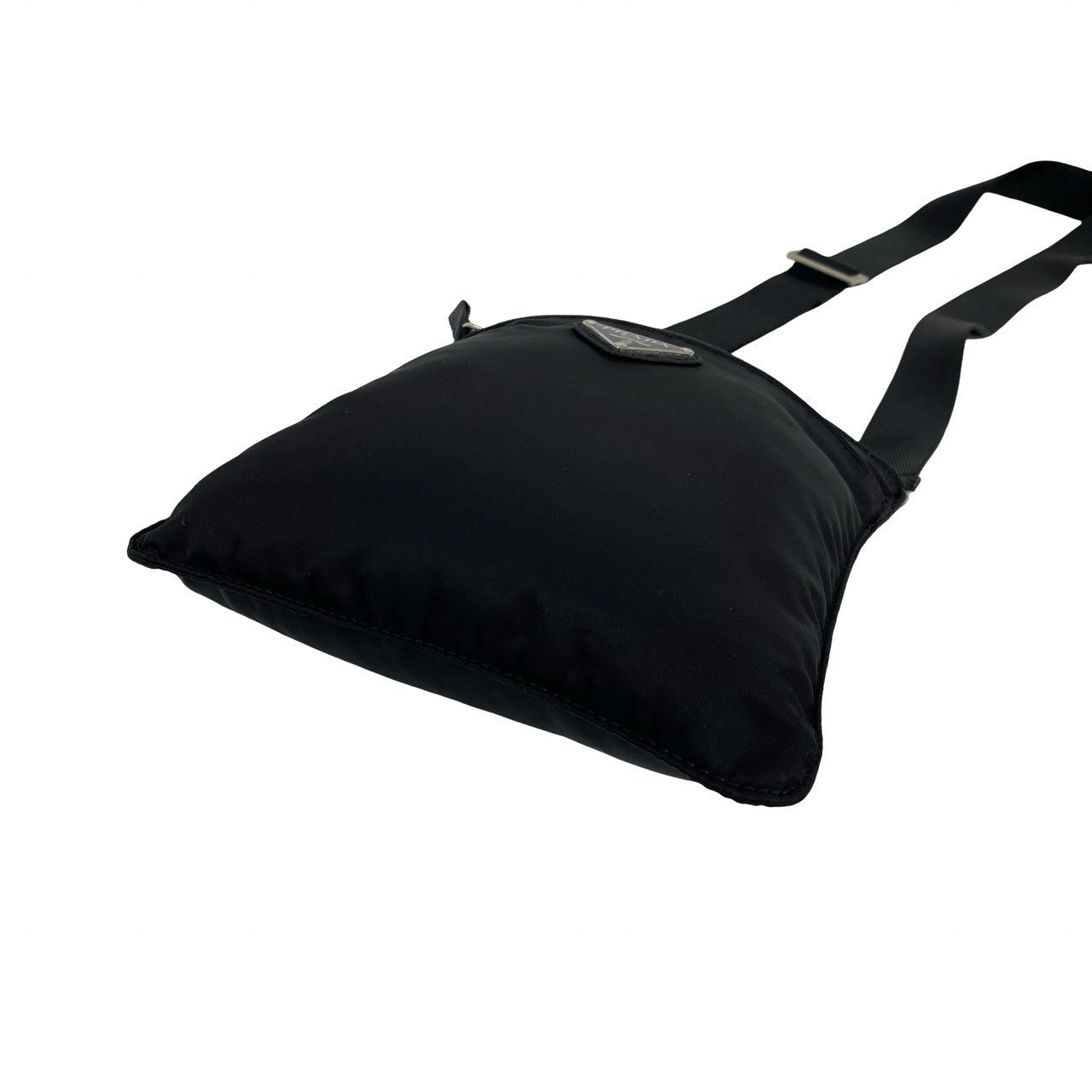 プラダ テスート ナイロン ショルダーバッグ