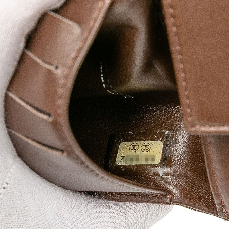 シャネル ニュー トラベル ライン ナイロン レザー 財布