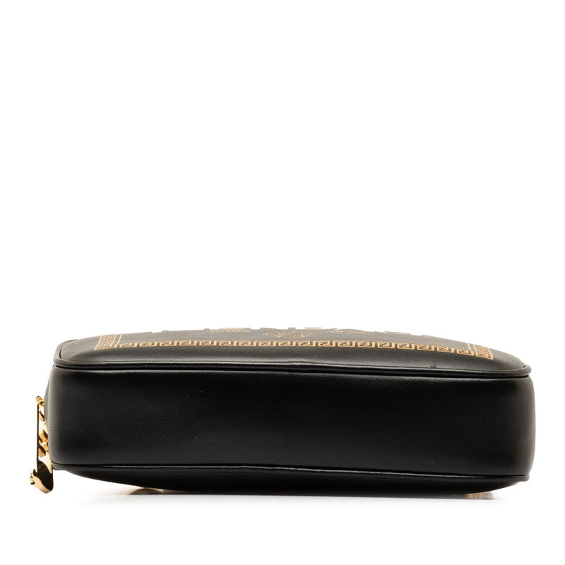 フェンディ フェンダーチェ レザーショルダーバッグ