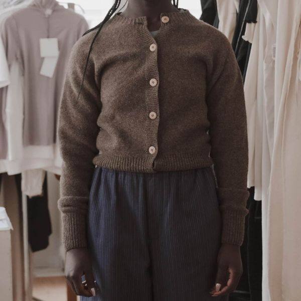 ベースレンジ TIER CARDIGAN アルルメリノウールカーディガン